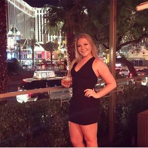 Meet your Posher, Raegan